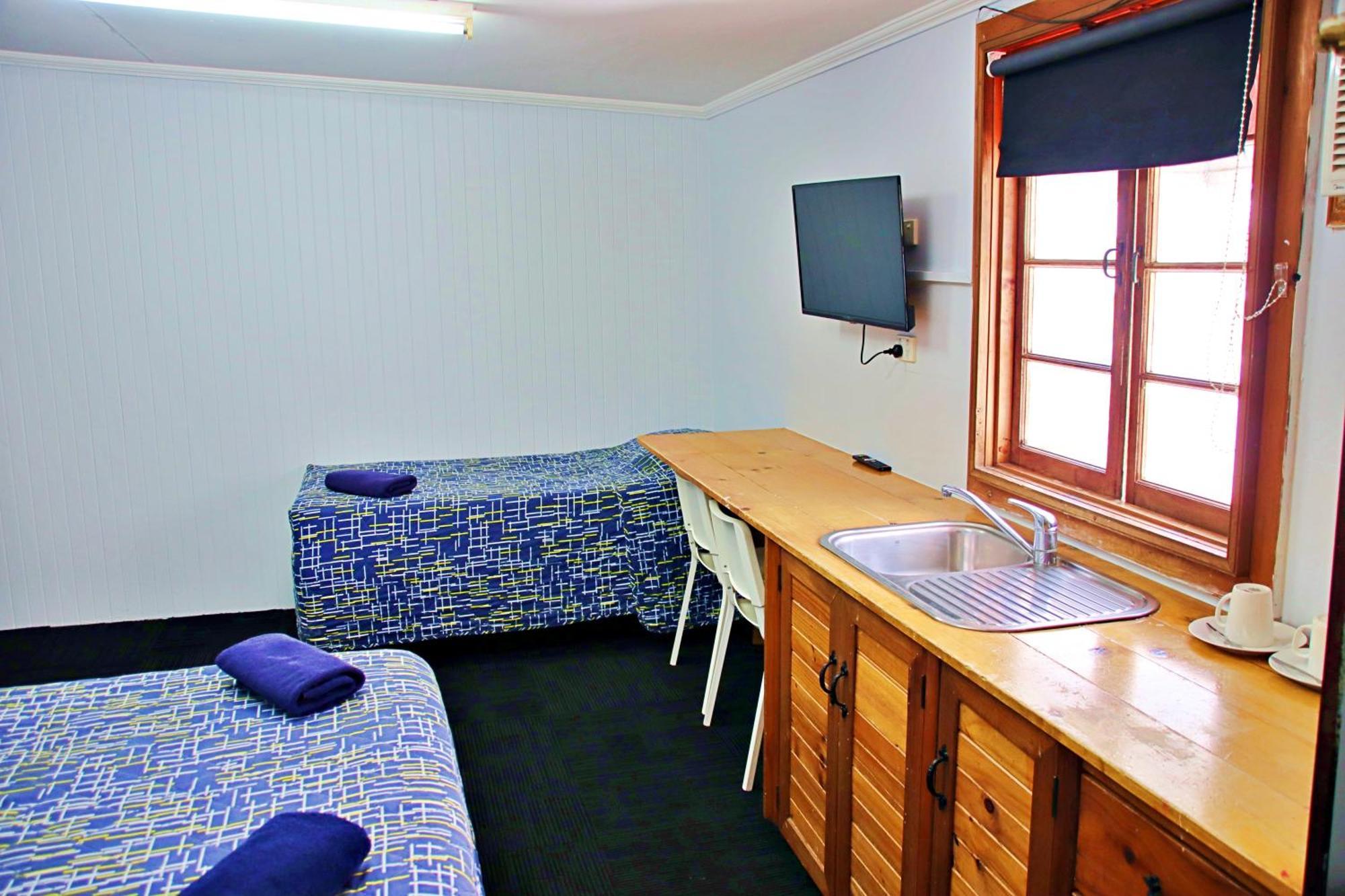 Manor 3* Brisbane