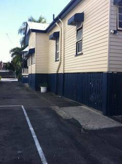 Motel Manor 3*