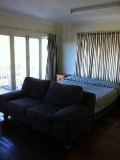 Manor Motel 3*